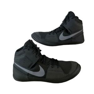 Nike wrestling shoes